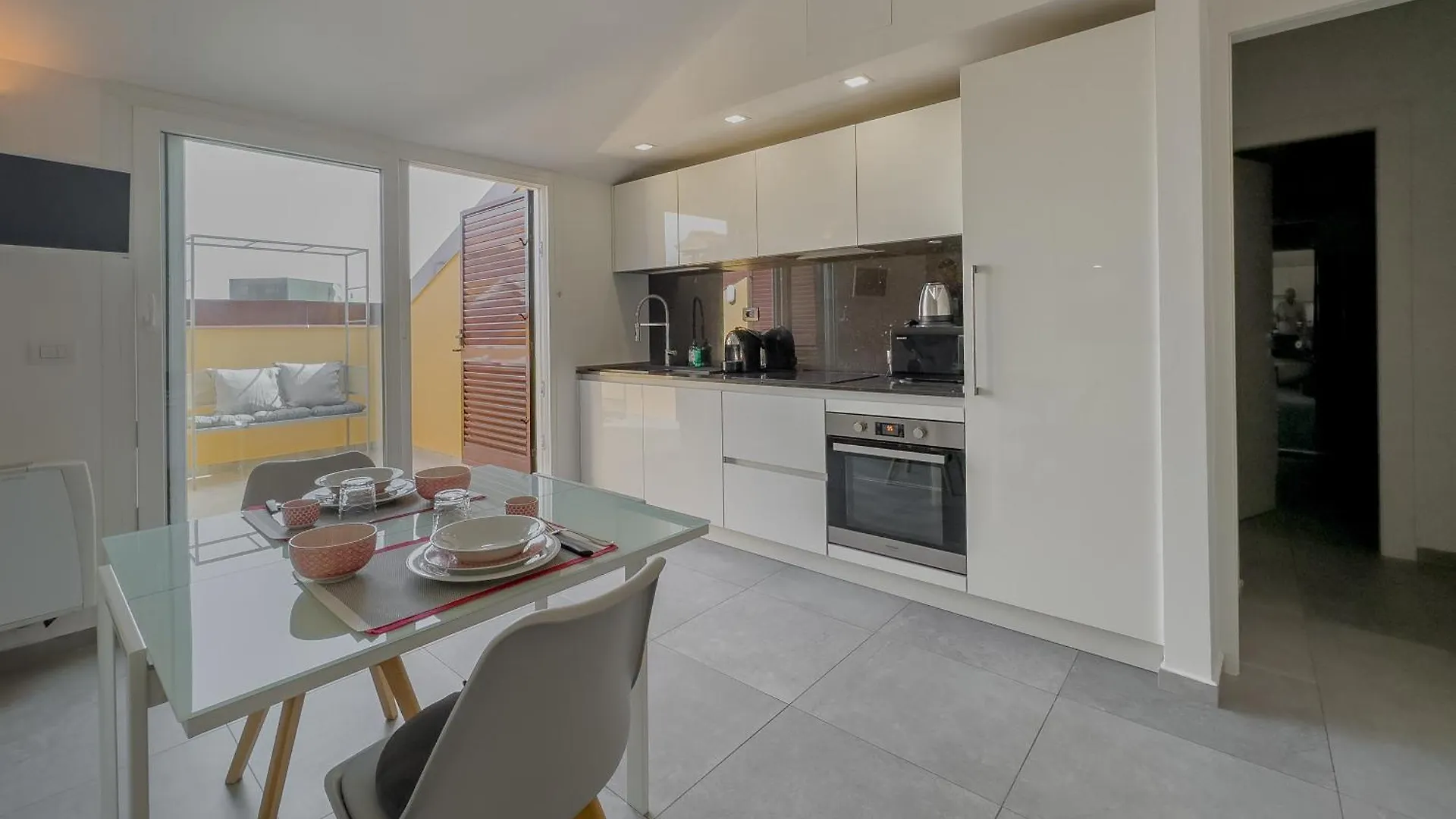 Realkasa Train Plaza Apartment Bologna